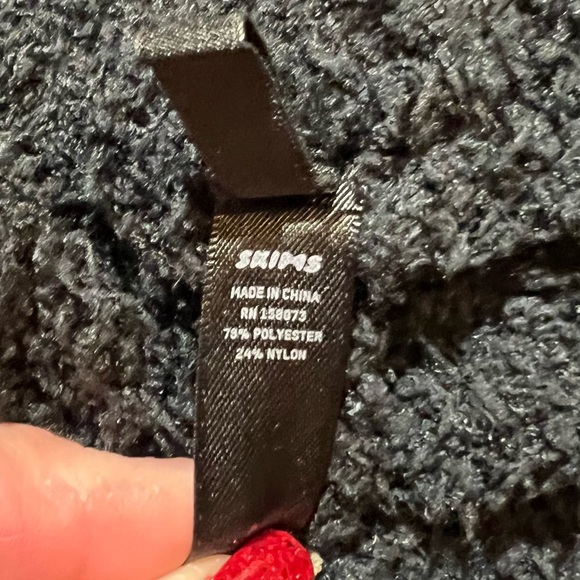 SKIMS cozy knit shorts onyx loungewear Kim Kardashian women’s S/M ￼cozy soft new - Picture 10 of 12